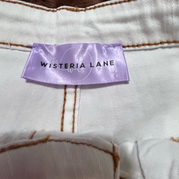 Wisteria Lane Size Large Women’s Off-White High-Waist Jeans. NWOT Wide-Leg Flare - Picture 3 of 5